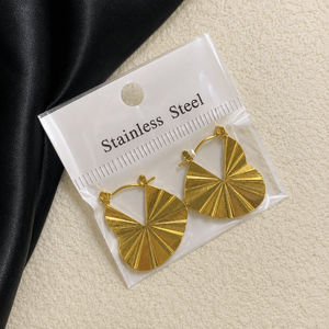 Pendientes de acero inoxidable con geometría irregular y estilo minimalista - Product Image 6