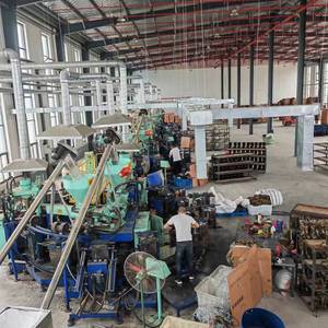 Bottes de pluie Yilong Yang Family Generals pour hommes, hautes, en PVC, imperméables, antidérapantes, résistantes à l'usure, pour chantier - Product Image 3