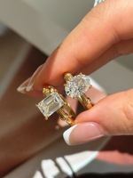Klassischer Vintage 6-Krappen 1-2 Karat Solitär Labor-Diamant 14K & 18K Vergoldeter Smaragdschliff Ehering IGI