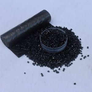 Granulés de masterbatch noir brillant SHENYU à 33 % de carbone, résistants aux UV, pour le moulage par injection et soufflage - Product Image 3