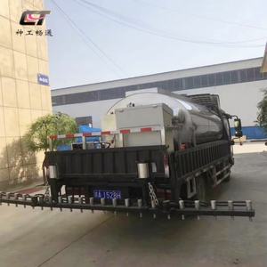 معدات رش الأسفلت من يوانيّا مع مضخة محرك PLC وخزان من الفولاذ المقاوم للصدأ وتحكم ذكي في درجة الحرارة وزاوية قابلة للتعديل للطرق - Product Image 5