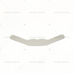 10 pièces/paquet matrices dentaires faciles à utiliser bandes de matrice en métal matrices profilées sectionnelles en acier inoxydable outil de <span class=keywords><strong>blanchiment</strong></span> des dents - Product Image 4