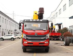 Grue de camion Dongfeng à prix d'usine, grue de camion de 8 tonnes avec moteur <span class=keywords><strong>national</strong></span> VI, bras à double cylindre et caisse de chargement - Product Image 3