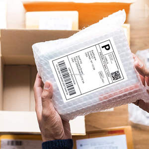 Étiquettes thermiques directes écologiques 100x150mm 120gsm, fournie directement par l'usine, pour centre d'expédition e-commerce, étiquettes thermiques en accordéon 4x6 - Product Image 4