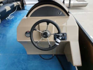 Yate de Vela de Lujo, Barco Deportivo de 27 pies, Aluminio Soldado a Mano, Motor Fuera de Borda de 150HP, Sistema de Sonido, Pesca, Turismo, Entretenimiento - Product Image 6