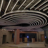 Panneau de plafond suspendu en aluminium industriel 3D, bande de plafond en aluminium, ignifuge, imperméable, pour centre commercial
