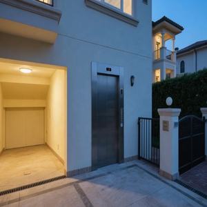 Vente chaude Ascenseur domestique automatique <span class=keywords><strong>à</strong></span> entraînement AC de sécurité avec plancher en PVC pour 2 <span class=keywords><strong>à</strong></span> 6 étages Villa résidentielle Utilisation en extérieur - Product Image 3