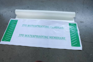 โพลีเอสเตอร์ขนแกะสำรองเทอร์โมพลาสติกโพลีโอเลฟินเมมเบรนกันน้ำ TPU - Product Image 4