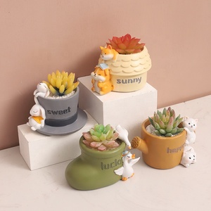 Articles les plus populaires OEM Maison créative Artisanat Décoration Résine Dessin Animé Chaussures Succulentes Vases de table Décoration en pot Pot de fleurs - Product Image 3