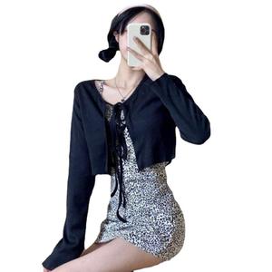 Cardigan blanc tricoté pour femme, fin, d'été, anti-UV, à lacets, style coréen, manches évasées, court, adorable - Product Image 1