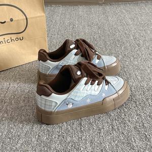 Zapatillas Blancas de Mujer Estilo Estudiantil con Plataforma Gruesa, Novedad Otoño 2026, Calzado Casual Versátil para Combinar con Faldas - Product Image 4