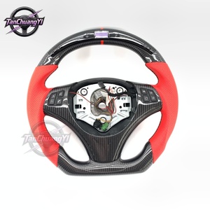 Volant de voiture personnalisé avec LED en fibre de carbone pour E90 E92 E93 pour E87 2004/2008 E60 - Product Image 1