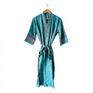 Bata de seda verde con estampado geométrico, estilo kimono, con lazo, manga tres cuartos, cuello en V, larga, para mujer, de verano. - Product Image 1