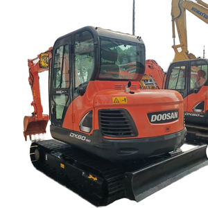 รถขุดตีนตะขาบขนาดกลาง Doosan DX60 พร้อมระบบไฮดรอลิกขั้นสูง - Product Image 1