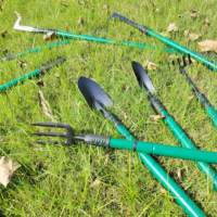 Rastrello per Foglie Piccole e Pala Stretta per Giardinaggio con Manico Telescopico Regolabile, Ottima Qualità, Buon Prezzo, Attrezzi Manuali da Giardino