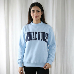 Sudadera Oversize de Algodón 100% con Capucha y Media Cremallera, Color Azul Cielo, para Enfermeras Cardíacas, con Apliques Bordados e Impresión Digital - Product Image 1