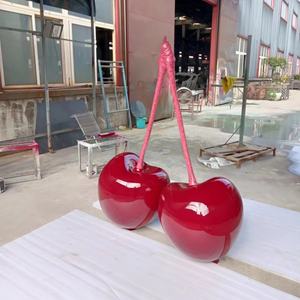 Fenêtre d'affichage de centre commercial urbain moderne statue de cerisier jardin cour affichage métal artisanat fruits sculpture - Product Image 3