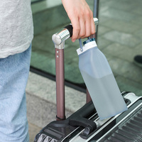 Bouteille d'eau de sport en silicone sans BPA, design créatif personnalisé en gros, toucher doux, bouteille pliable
