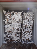 Déchets de profilés rigides en PVC (UPVC) pour fenêtres et portes, à recycler