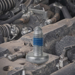 Tornillos de piezas de automóvil para Audi A3 A4 A4L A5 A6 A6L A7 Q3 Q5 Q7 - Product Image 6