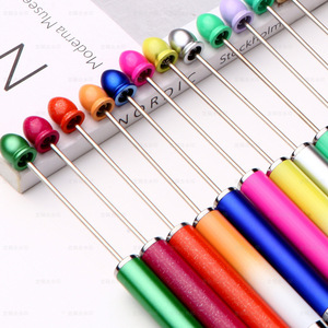 ปากกาเปลี่ยนสีได้ห<span class=keywords><strong>ล</strong></span>ายสี DIY พร้อมลูกปัดซิลิโคน ปากกาอเนกประสงค์สำหรับหน้า<span class=keywords><strong>จ</strong></span>อสัมผัส - Product Image 3