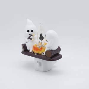 Luz Nocturna LED con Efecto de Fuego Parpadeante, Mini Lámpara de Resina Enchufable, Decoración Moderna para Dormitorio, Decoración Navideña, Decoración para Habitación de Halloween, Venta al Por Mayor - Product Image 3