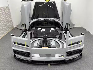 72Changes Nouveau kit carrosserie large haute performance pour Rolls Royce Cullinan avec pare-chocs arrière, capot moteur et extensions d'ailes - Product Image 6