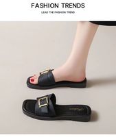 Sandales d'été pour femmes, nouveaux modèles à bout carré et ouvert, chaussures de plage antidérapantes avec boucle carrée, styles décontractés en gros