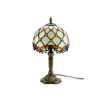 Lampe de table ovale contemporaine en verre teinté électrique personnalisée pour la décoration de la chambre à coucher et du salon, fabrication directe OEM/ODM