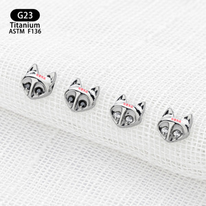 Fox Head <b>Titanium</b> Lip <b>Stud</b> Earrings G23 ASTM F136 6.3mm White Black Zircon Prong Setting Body Jewelry - Product Image 3