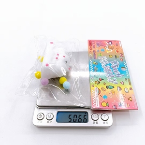 Jouet anti-stress en TPR en forme de mini-hamster Kawaii à presser, jouet amusant pour soulager le stress, jouet doux à pincer pour adultes, vente en gros - Product Image 3