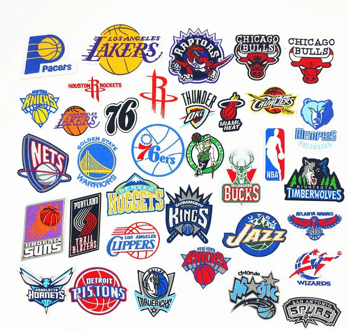 Hot Sale Factory Benutzer definierte Sport Team Abzeichen Basketball Team Logo Eisen auf Patches Stoff Stickerei Nachhaltiger Filz Bestickt