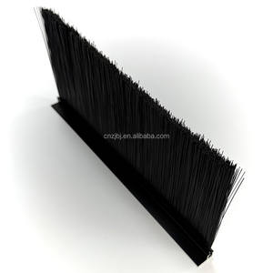 Joint <span class=keywords><strong>de</strong></span> fond <span class=keywords><strong>de</strong></span> <span class=keywords><strong>porte</strong></span> automatique Brosses industrielles à bande large pour portes industrielles Support OEM personnalisable PP - Product Image 3