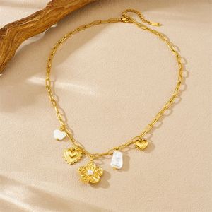 Gold Plated Chain Necklace With Flower And Heart Charms Imitation Pearl Pendant Women's Clavicle Chain Party Jewelry - Product Image 3