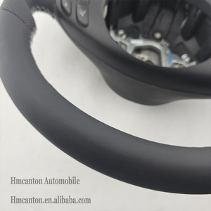 พวงมาลัยหนังเจาะรูเย็บด้ายสีขาวสำหรับรถยนต์ BMW E46 รุ่นขายดี - Product Image 5