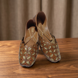 Zapatos de Novia Impermeables de Alta Comodidad, Estilo Tradicional y Elegante, Cuero Genuino, Color Rosa, Bordado para Mujer, Diseño Clásico - Product Image 1