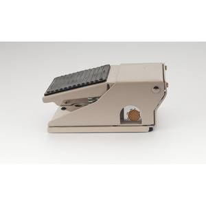 Two-Position Three-Way Pneumatic Foot <b>Valve</b> FV320 FV420 with Cylinder Air Change Reversing <b>Control</b> for Switching Air Directions - Product Image 1