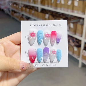 Relief Blush Armor สีหวานอมเปรี้ยว สไตล์สาวเปรี้ยว ลายเพ้นท์มือ วัสดุ ABS แบบสำเร็จรูป ปิดเต็มเล็บ รูปทรงอัลมอนด์ ลายดอกไม้ 3 มิติ - Product Image 1