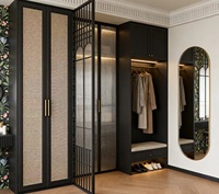 Armoire de chambre à coucher de style moderne de luxe personnalisée, entièrement en bois massif, armoire autoportante, personnalisation professionnelle en usine
