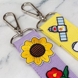 <b>Personalized</b> Metal <b>Keychain</b> Custom Embroidery Patch Woven Canvas Cotton Luggage Streamer Key Pendant Buckle Promotional - Product Image 2