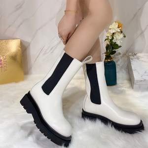 Nouvelle mode confortable couture femmes <span class=keywords><strong>bottes</strong></span> Offre Spéciale Cuir hiver botillons <span class=keywords><strong>bottes</strong></span> <span class=keywords><strong>de</strong></span> <span class=keywords><strong>neige</strong></span> - Product Image 1