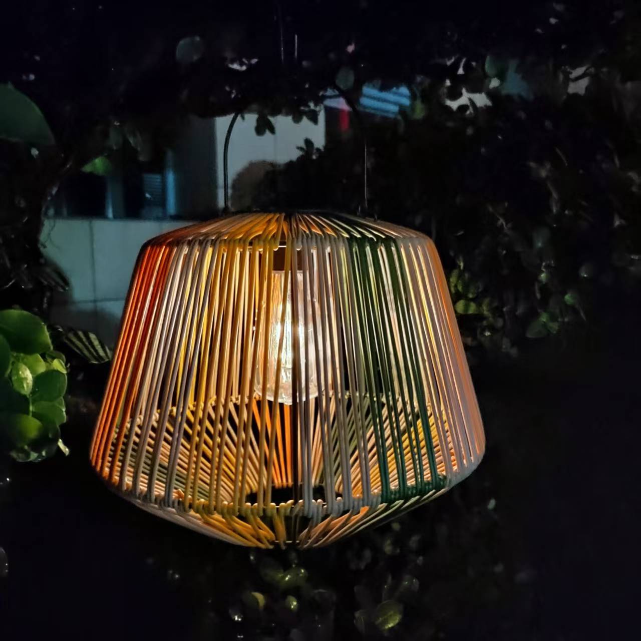 Hot Selling Wholesale Handmade Light Hanging Stand Garden Decor Decorative Home Warm Lawn Light Outdoor Solar Lamp