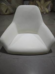 Chaises décontractées et de salle à manger en mousse de polyuréthane moulée écologique, durable et souple avec positions de trous et fermeté personnalisables - Product Image 3