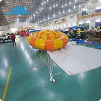 Bateau gonflable personnalisé pour sports nautiques, idéal pour des sports aquatiques excitants