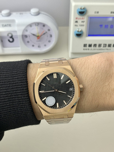<span class=keywords><strong>Montre</strong></span> mécanique pour <span class=keywords><strong>homme</strong></span> de haute qualité 15500 en acier inoxydable avec mouvement automatique, cadran à aiguilles résistant à l'eau - Product Image 2