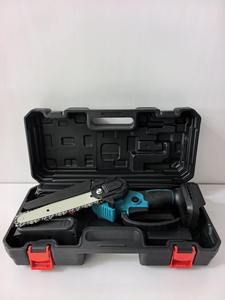 Mini-tronçonneuse <span class=keywords><strong>sans</strong></span> <span class=keywords><strong>fil</strong></span> 21V robuste, scie électrique portable de 6 pouces avec batterie 1,2 Ah, scie d'élagage portative, fabricant d'usine - Product Image 2