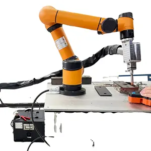 หัวเชื่อมแพลตฟอร์ม Qilin สำหรับการเชื่อมและตัดอุตสาหกรรมแขนหุ่นยนต์ทำงานร่วมกันแบบอัตโนมัติเต็มรูปแบบ CNC แหล่งเลเซอร์ไฟเบอร์