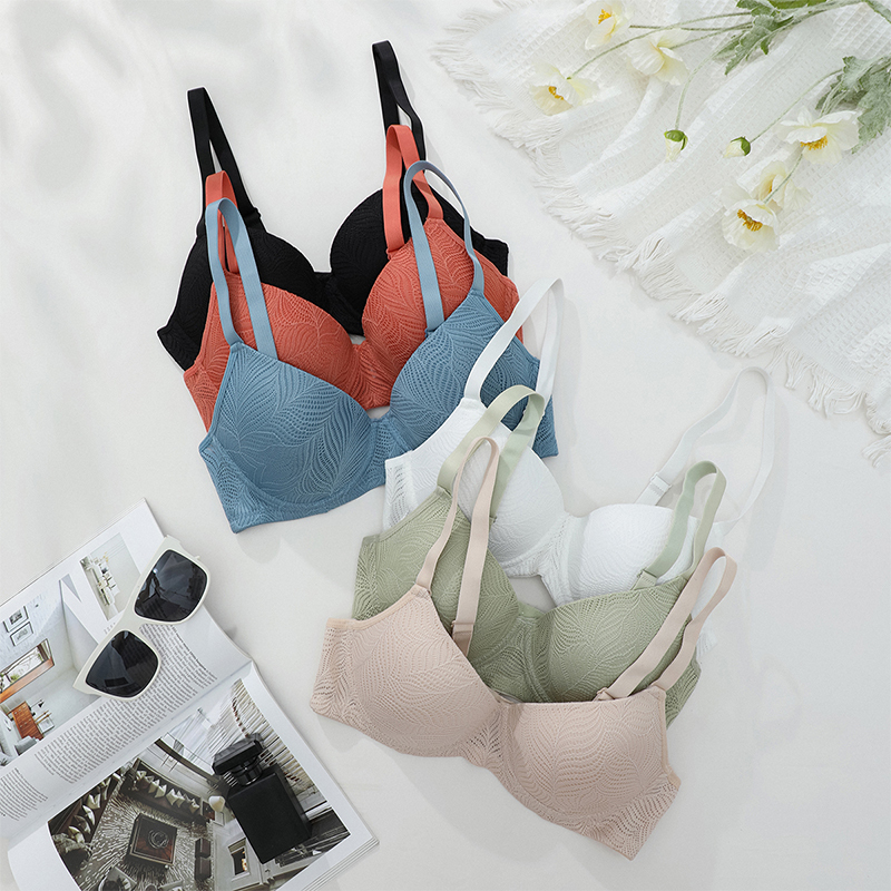 Evenyoung Wholesale Lace Underwear Adjustable Straps Seamless Underwire Bra Push up Sports Lingerie Plus Size Bras for Women