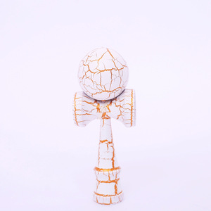 Vente chaude transfrontalière : Jouets éducatifs Kendama japonais en bois craquelé de 6 cm, série complète, avec boule de compétences et épée en jade - Product Image 4