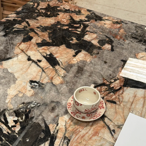 Tables à manger rectangulaires en quartz rose diamanté Pandora, hautement personnalisées, pour maison moderne, villa et manoir - Product Image 2